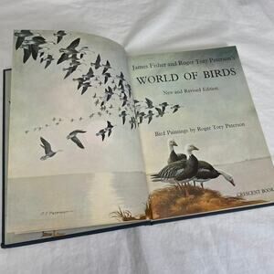 Vintage classic hardcover James Fisher and Roger Tory Peterson's World of Birds